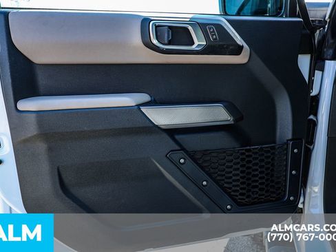 Used 2023 Ford Bronco Wildtrak image 50