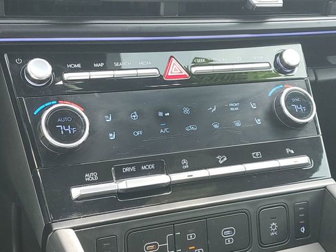 Used 2024 Hyundai Santa Fe Calligraphy image 31