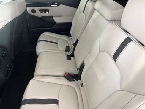 Certified 2026 Honda Pilot EX-L image 34