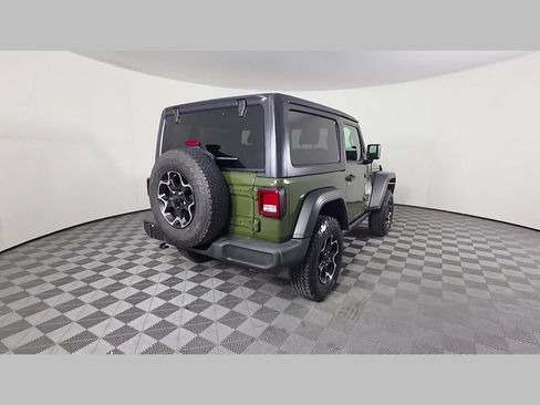 Used 2021 Jeep Wrangler Sport AWD/4WD image 39