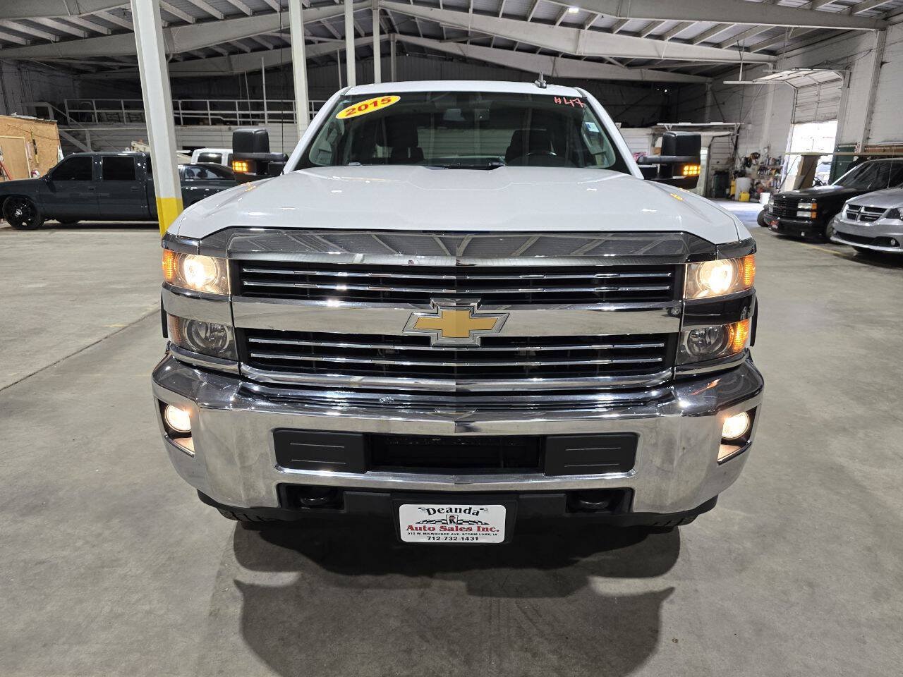 Used 2015 Chevrolet Silverado 2500 LT w/ LT Convenience Package AWD/4WD image 19