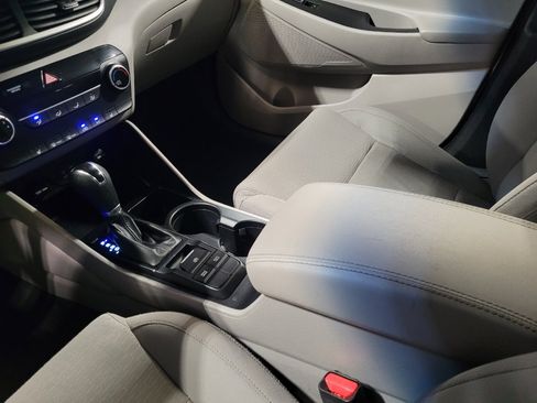 Used 2019 Hyundai Tucson Value FWD image 26