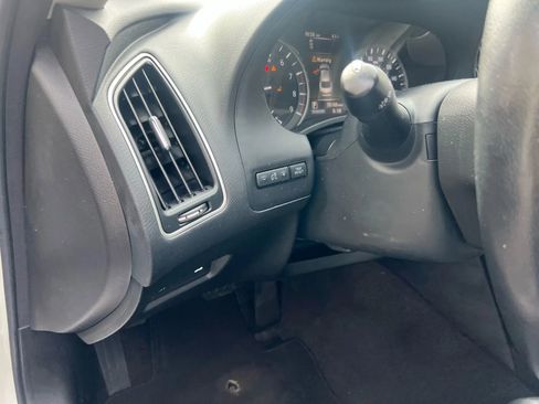 Used 2019 INFINITI Q50 Luxe w/ Essential Package (3.0T Luxe) image 23