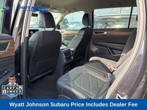 Used 2025 Volkswagen Atlas SE AWD/4WD image 12