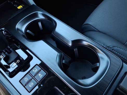 New 2026 Subaru Outback Touring XT image 34