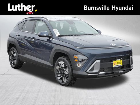Certified 2025 Hyundai Kona SEL image 1