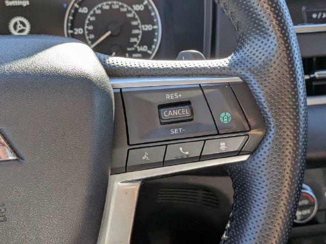 Used 2024 Mitsubishi Outlander SE FWD image 16