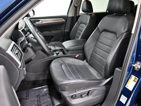 Used 2019 Volkswagen Atlas SEL Premium AWD/4WD image 6