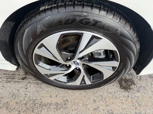 Used 2025 Subaru Legacy Premium image 38