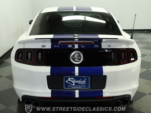 Used 2013 Ford Mustang Shelby GT500 image 8