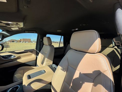 Used 2022 Chevrolet Tahoe Premier image 10