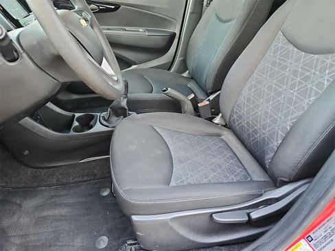 Used 2022 Chevrolet Spark LT image 15