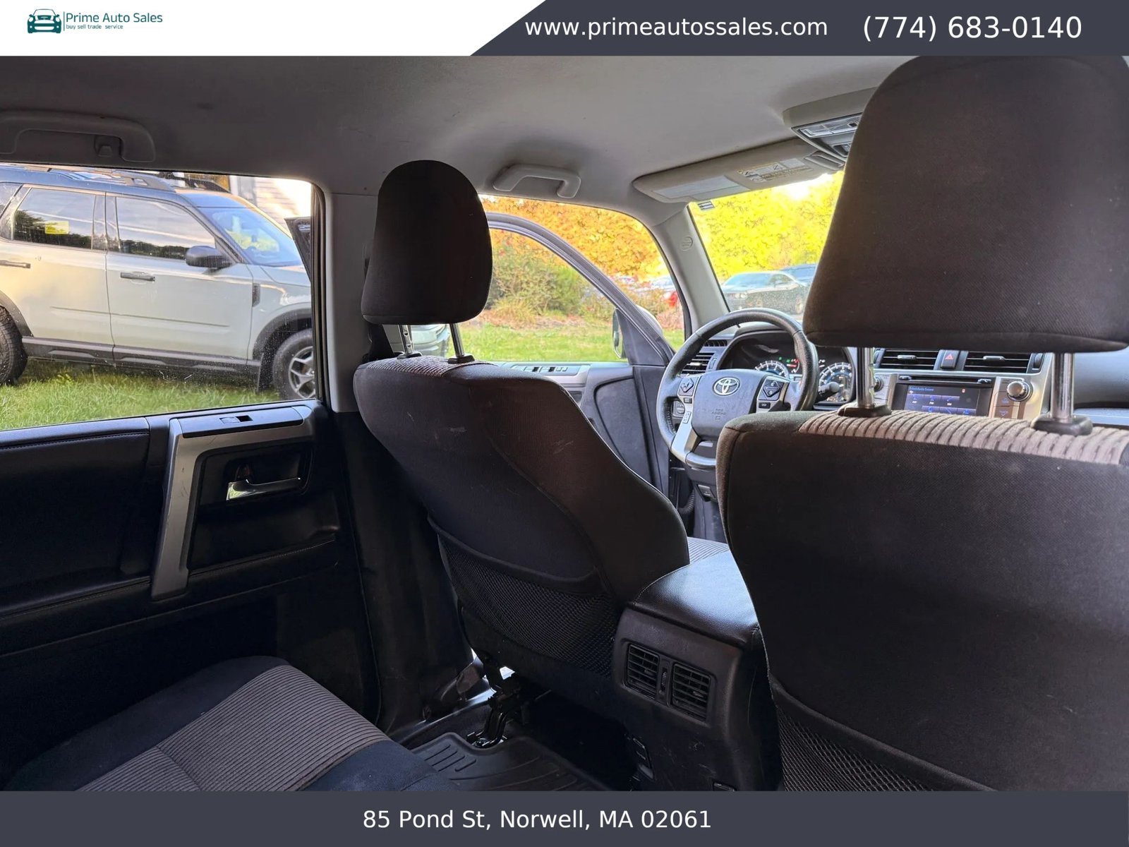 Used 2015 Toyota 4Runner SR5 AWD/4WD image 26