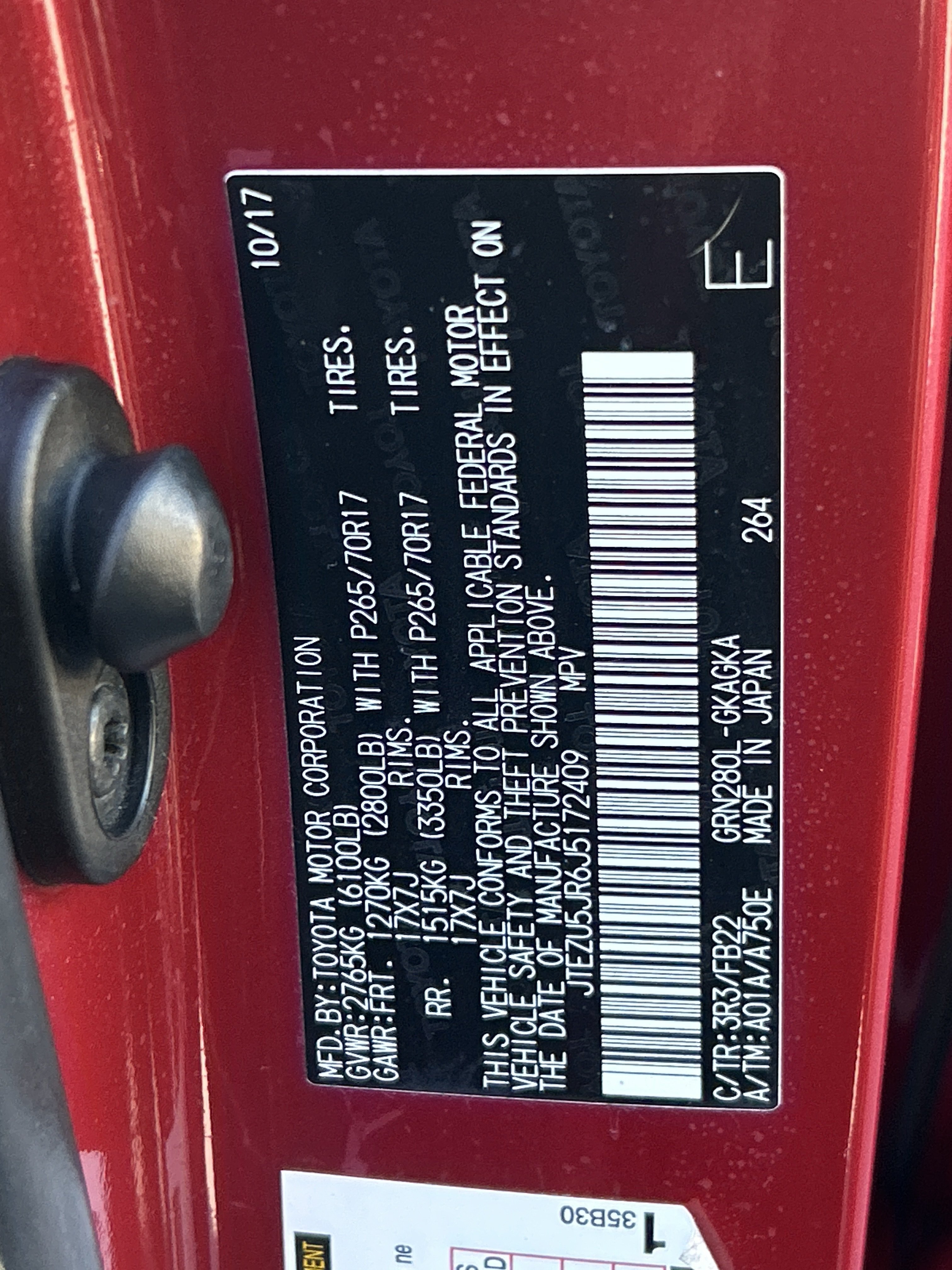 Used 2018 Toyota 4Runner SR5 RWD image 36