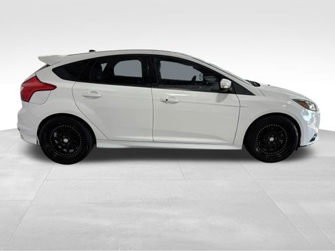 Used 2013 Ford Focus ST image 4