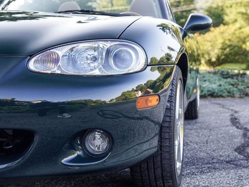 Used 2001 MAZDA MX-5 Miata RWD image 44