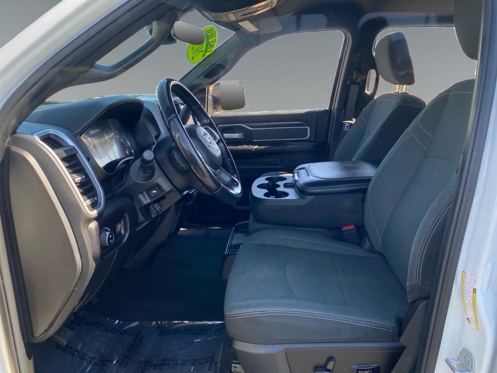 Used 2021 RAM 2500 Big Horn w/ Night Edition AWD/4WD image 9