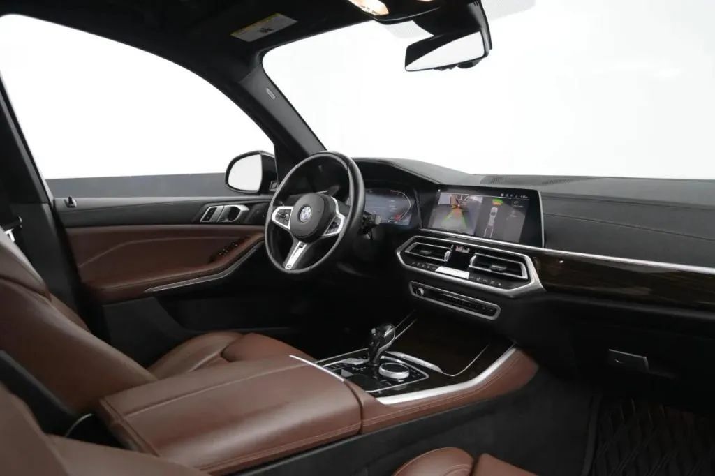 Used 2020 BMW X5 xDrive40i w/ M Sport Package AWD/4WD image 47