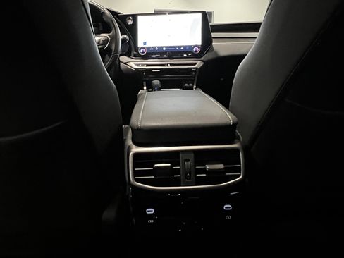 Certified 2025 Lexus RX 350 Premium w/ Accessory Package (Z1) FWD image 38