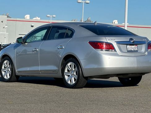 Used 2011 Buick LaCrosse CXL image 7