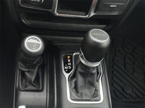 Certified 2023 Jeep Gladiator Sport w/ Trailer Tow Package image 35