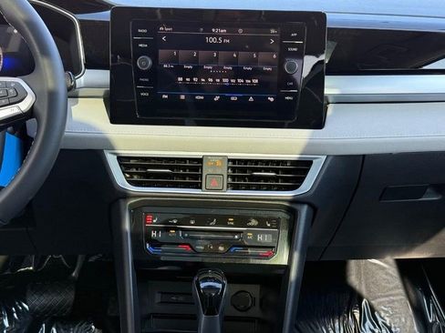New 2026 Volkswagen Taos SE AWD/4WD image 6