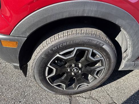 Used 2025 Ford Bronco Sport Outer Banks w/ Outer Banks Tech Package+ image 4