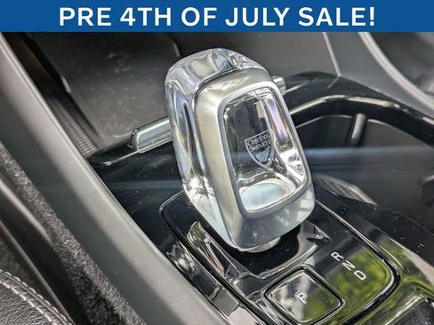 Certified 2023 Volvo XC40 B5 Plus w/ Protection Package Premier AWD/4WD image 20