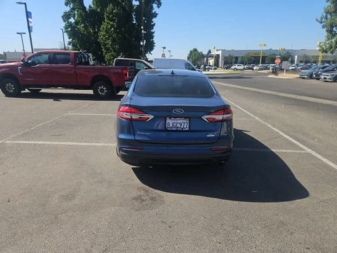 Used 2019 Ford Fusion SE FWD image 6