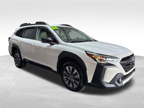 Used 2024 Subaru Outback Limited AWD/4WD image 3