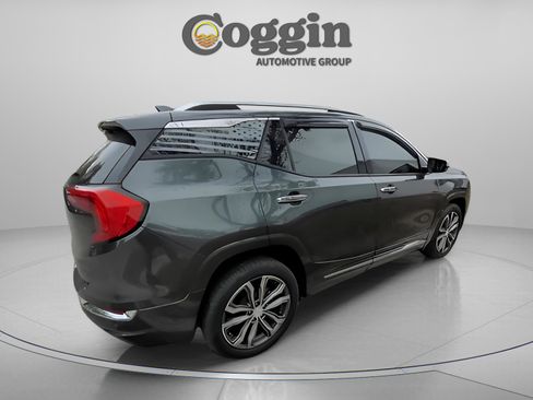 Used 2019 GMC Terrain Denali w/ Advanced Safety Package image 12