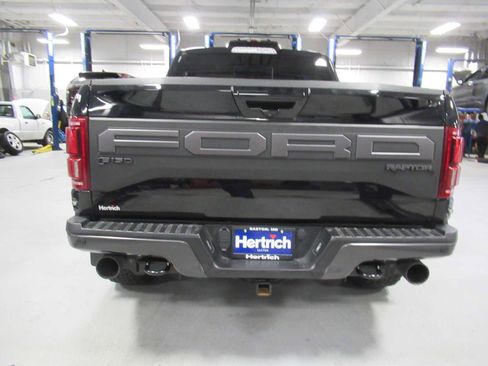 Used 2019 Ford F150 Raptor w/ Equipment Group 802A Luxury image 6