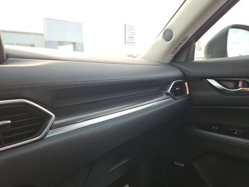 Used 2017 MAZDA CX-5 Grand Touring w/ Premium Package image 42