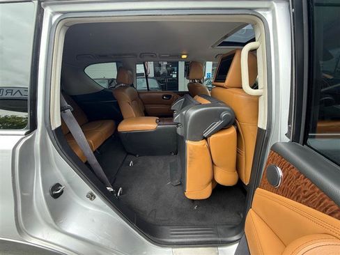 Used 2017 Nissan Armada Platinum w/ Captain Seat Package RWD image 29