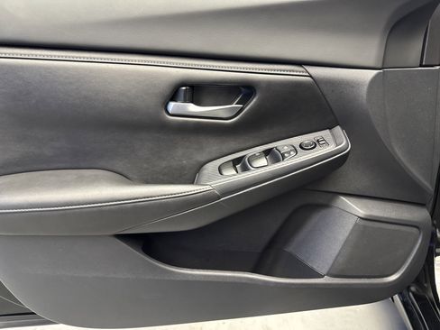 Used 2022 Nissan Sentra S image 10