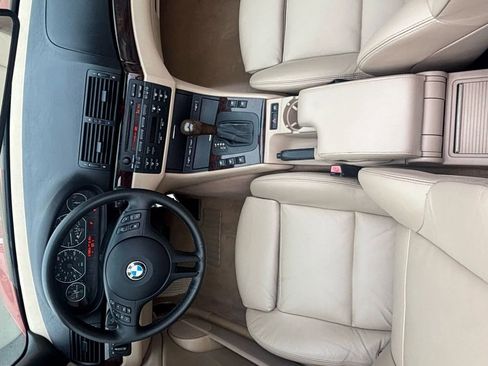 Used 2005 BMW 330Ci Convertible image 32