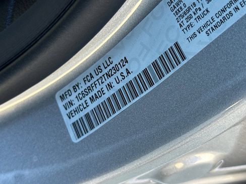 New 2026 RAM 1500 4x4 Crew Cab image 25