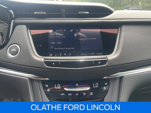 Used 2025 Cadillac XT5 Premium Luxury AWD/4WD image 21