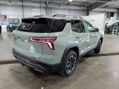 Used 2025 Chevrolet Equinox ACTIV w/ Safety and Technology Package AWD/4WD image 3