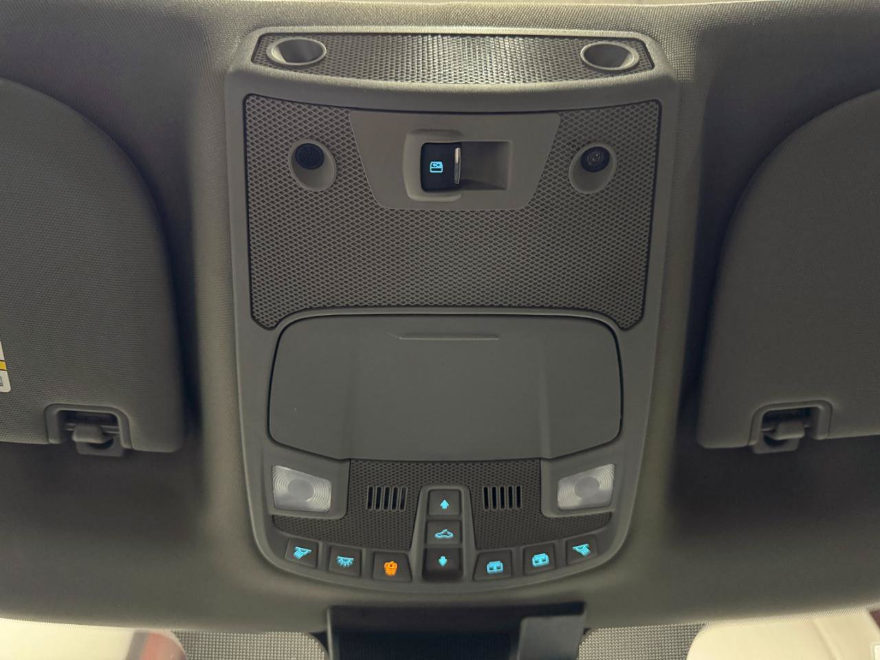 Used 2022 Ford F250 XLT w/ XLT Premium Package AWD/4WD image 28