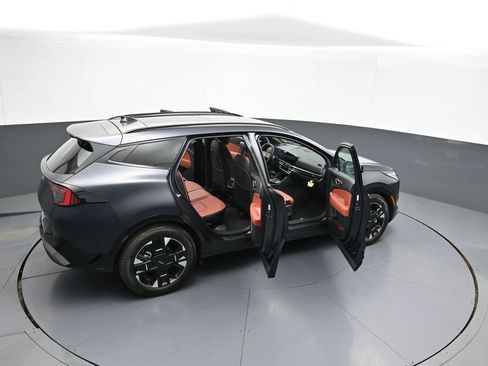 New 2026 Kia Sportage SX FWD image 45
