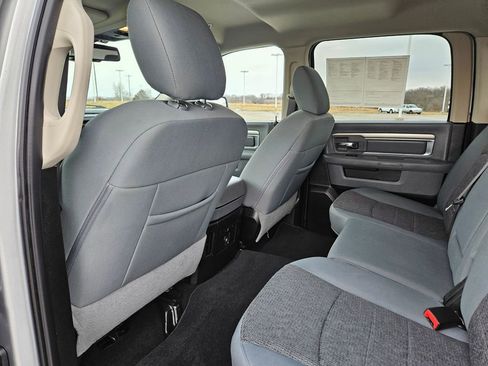 Used 2019 RAM 1500 Big Horn image 28