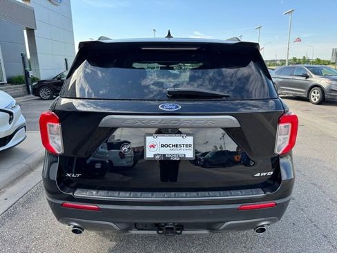 Certified 2023 Ford Explorer XLT w/ Equipment Group 202A AWD/4WD image 38