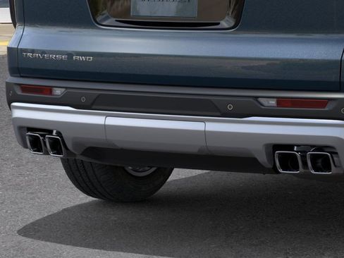 New 2026 Chevrolet Traverse LT w/ Sun and Wheel Package image 15