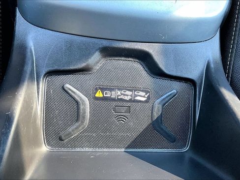 Used 2020 Chevrolet Colorado ZR2 w/ Colorado ZR2 Bison Edition AWD/4WD image 32