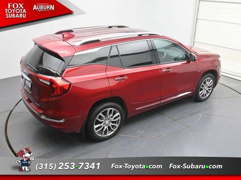 Used 2023 GMC Terrain Denali AWD/4WD image 30