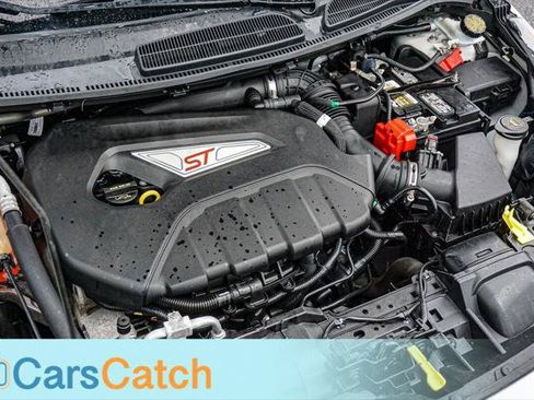 Used 2019 Ford Fiesta ST FWD image 38