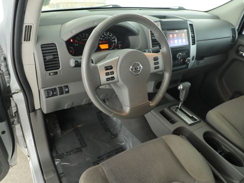 Used 2019 Nissan Frontier SV w/ Value Truck Package image 12