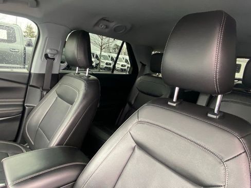 Certified 2022 Ford Explorer Limited w/ Equipment Group 301A image 20