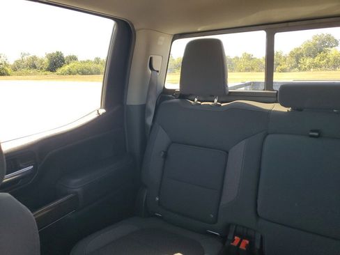 Used 2020 GMC Sierra 1500 SLE w/ SLE Value Package image 12